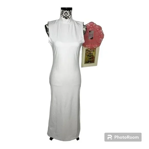 NWT White Dinner in Paris Midi Dress Size Medium - Picture 3 of 10